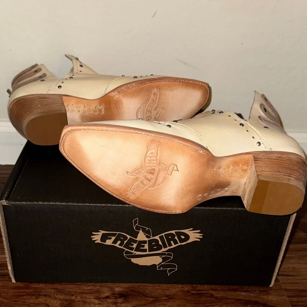 Freebird Women's Boots Melody size 9 NIB - Picture 6 of 8